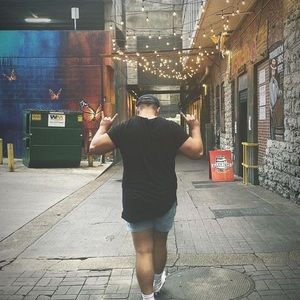 Meet your Posher, Frank